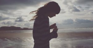 em đã giấu mình trong những mùa đông